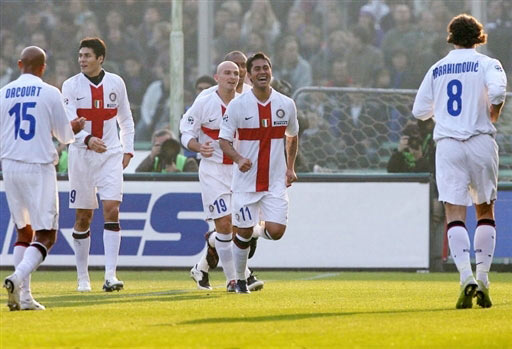 北京时间12月10日凌晨04：00，2025／26赛季欧冠联赛阶段第六轮的一场关键对决将在诺坎普球场上演。