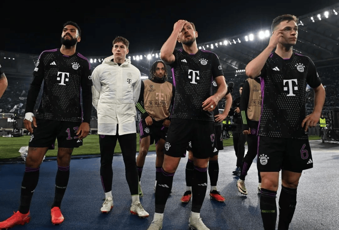 西海岸祝福邵佳一：俱乐部主教练荣升国足主帅，这是我们的荣幸（西海岸祝贺邵佳一：从俱乐部主帅升任国足主帅，我们深感荣幸）