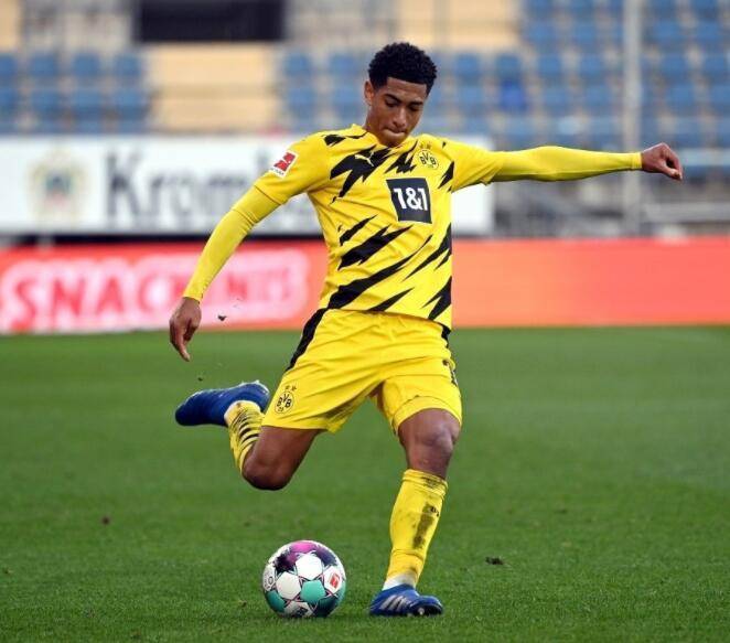 格瓦迪奥尔：我自己一个人住在曼市，足球对我来说就是一切（格瓦迪奥尔：独居曼城，足球就是我的全部）