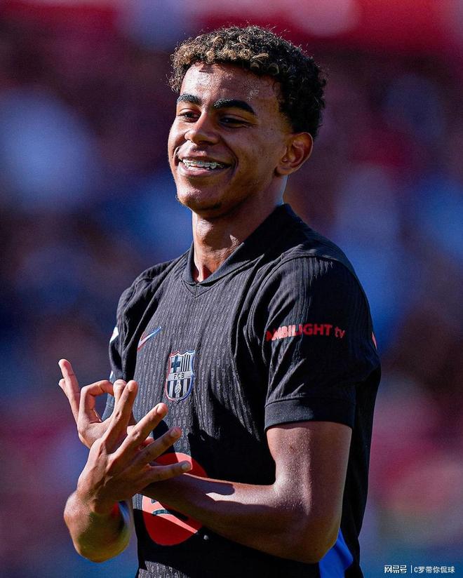 老将强硬打成2+1，全队振奋