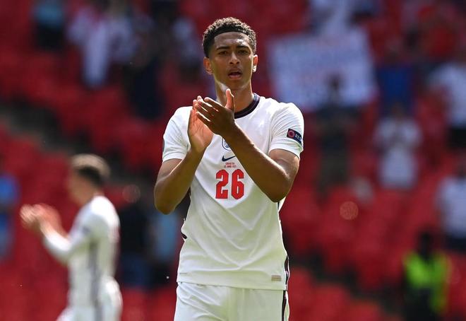 英超前瞻比分预测：利物浦VS桑德兰，柏林赫塔，热刺全部拿下！