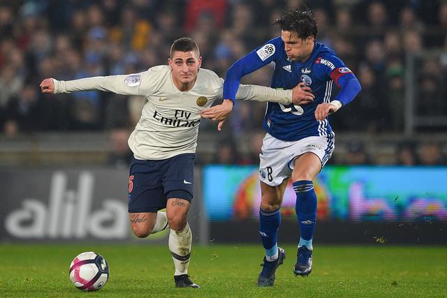 每体：巴萨只想免签塞内西，无意支付转会费将其引进（每体：巴萨倾向自由身签下塞内西，不考虑支付转会费）