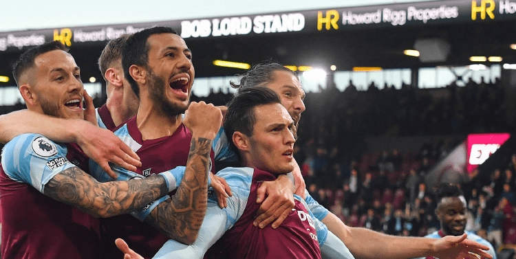 山东队双塔统治篮下