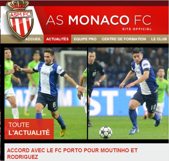 萨勒马克尔斯比赛里与裁判对峙，还被裁判踢了一脚