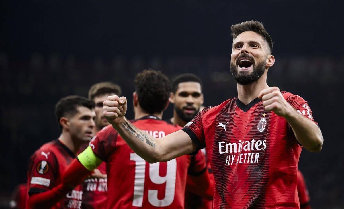 专访鲍曼：“点球杀手”是怎么炼成的 对500场里程碑感到惊讶