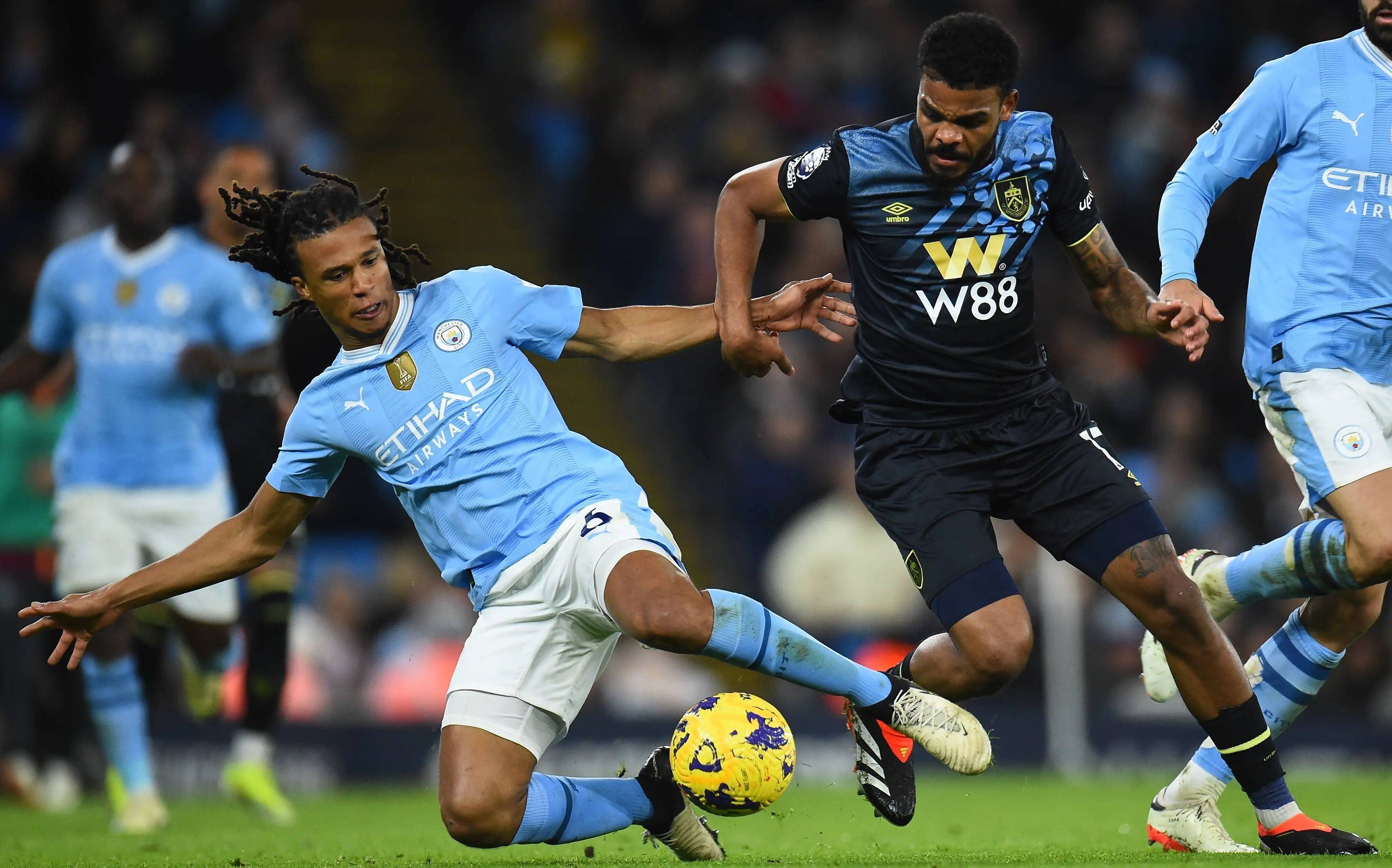 奥纳纳已有10次失误导致丢球 德赫亚12年17次（奥纳纳失误致丢球达10次，德赫亚12年合计17次）