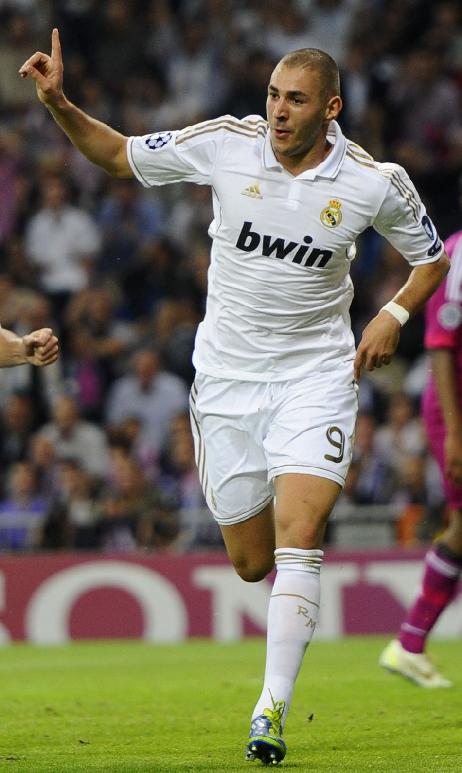 女性经销商比例2025年升至55%