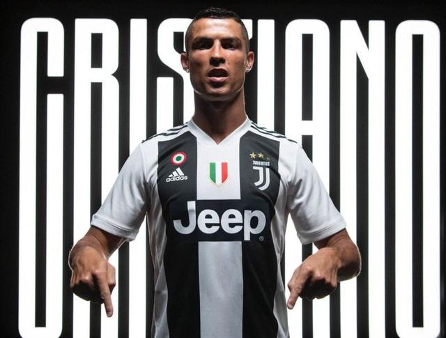 曼晚：多古和达洛特撑不起来曼联左路，俱乐部冬窗可能有动作